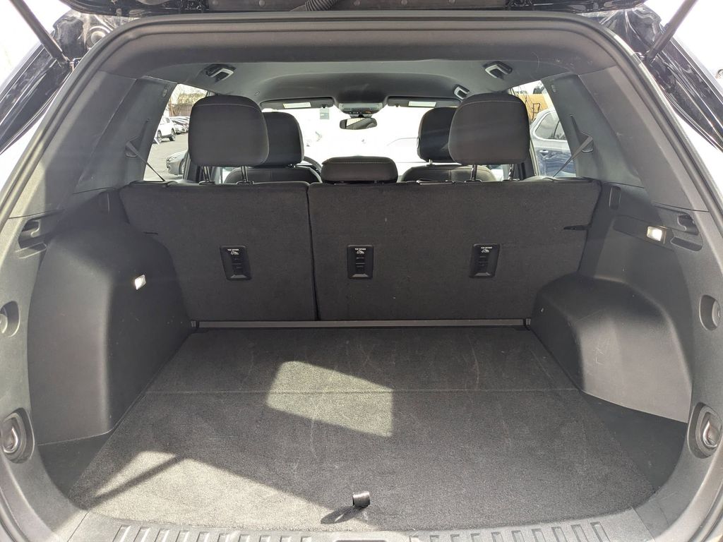 Thumbnail: 2025 Chevrolet Equinox - 28