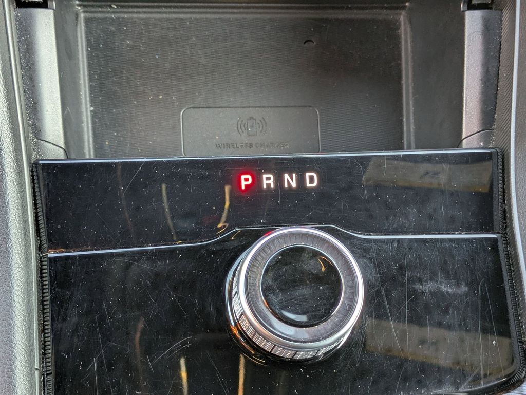 Thumbnail: 2024 Jeep Grand Cherokee L - 19