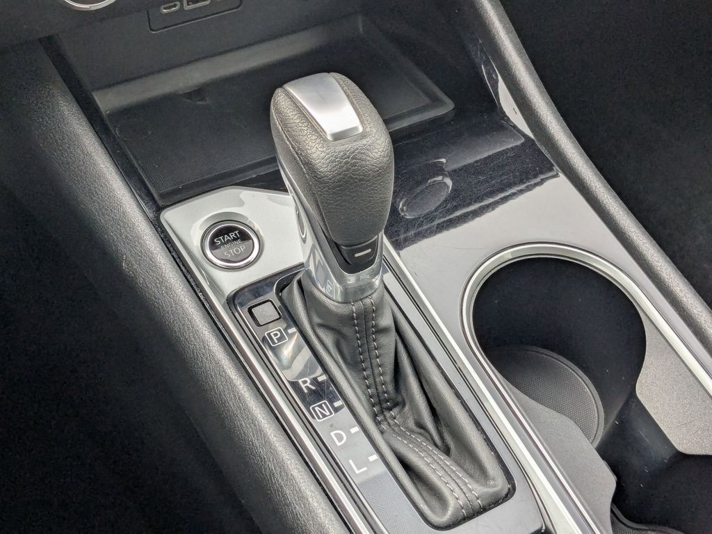 Thumbnail: 2024 Nissan Altima - 20