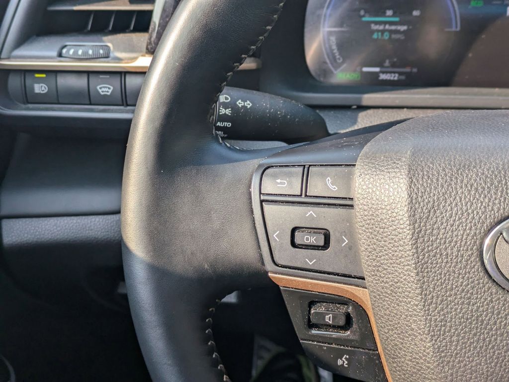 2024 Toyota Crown Limited 19