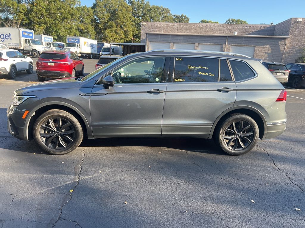 Thumbnail: 2024 Volkswagen Tiguan - 9