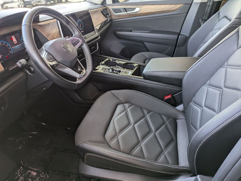 Thumbnail: 2025 Volkswagen Atlas - 23