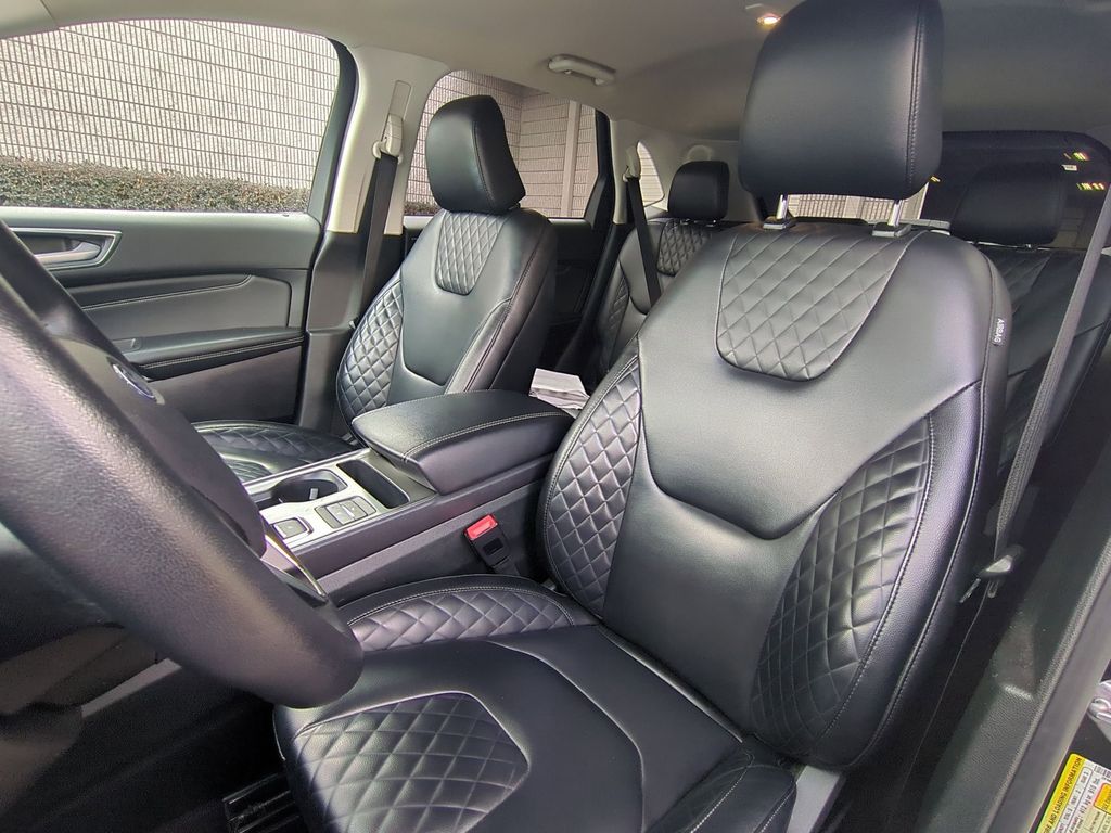 Thumbnail: 2024 Ford Edge - 24