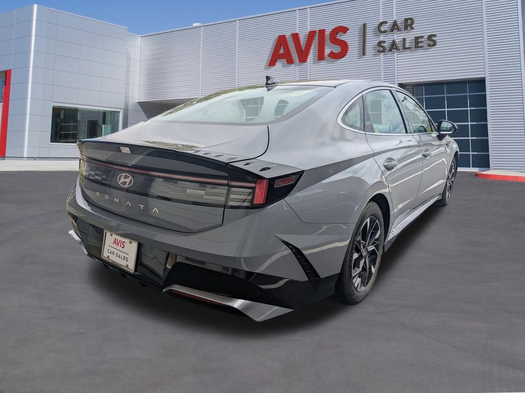 Thumbnail: 2025 Hyundai Sonata - 6