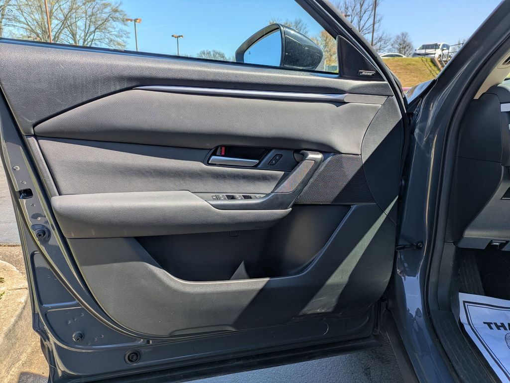 Thumbnail: 2025 Mazda CX-50 - 10