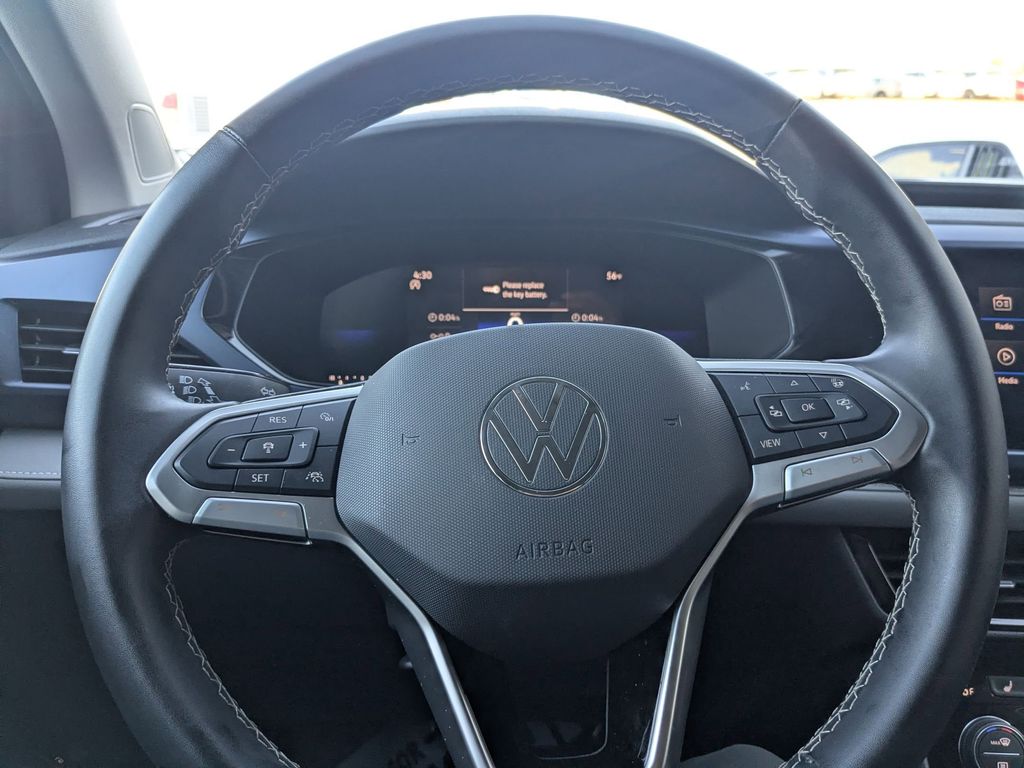 Thumbnail: 2024 Volkswagen Taos - 16