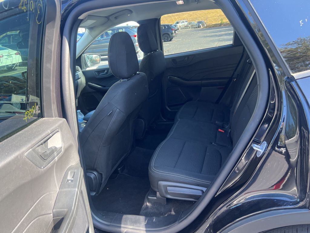 Thumbnail: 2025 Ford Escape - 8