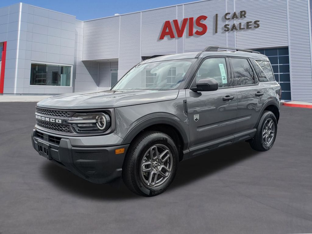 2024 Mitsubishi Outlander Sport SE's photo