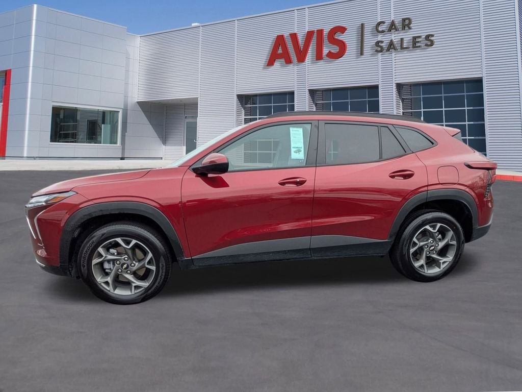 Thumbnail: 2025 Chevrolet Trax - 10