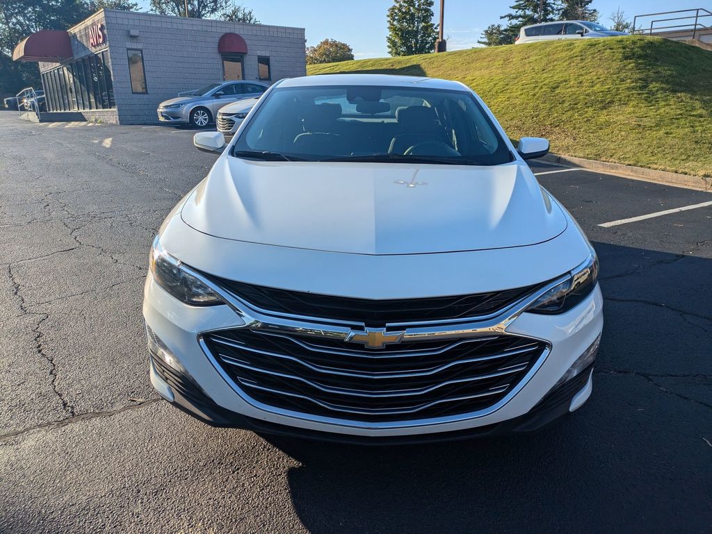 Thumbnail: 2024 Chevrolet Malibu - 2