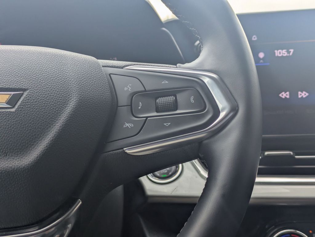 Thumbnail: 2025 Chevrolet Trax - 22