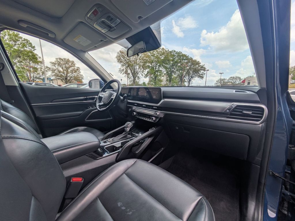 Thumbnail: 2025 Kia Telluride - 33