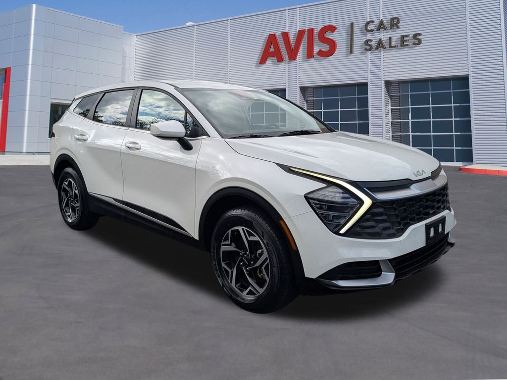 Thumbnail: 2024 Kia Sportage - 3