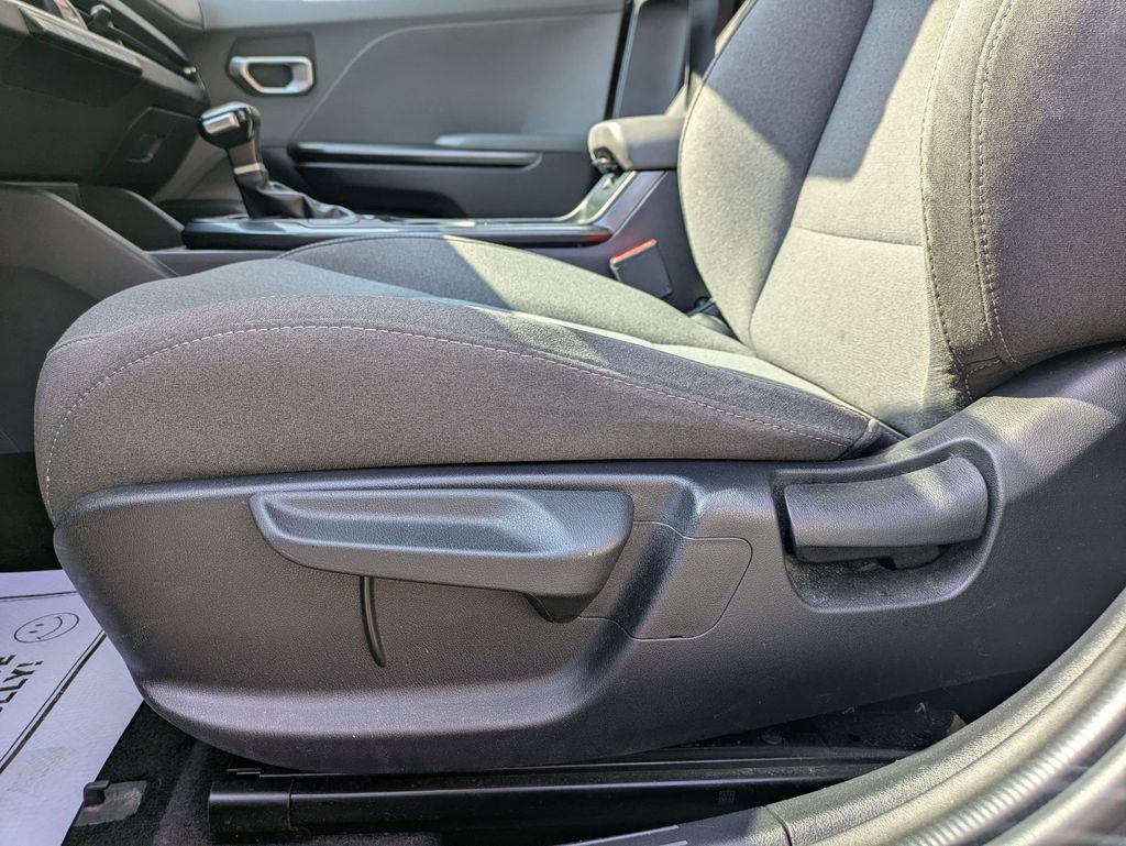 Thumbnail: 2025 Kia K4 - 14