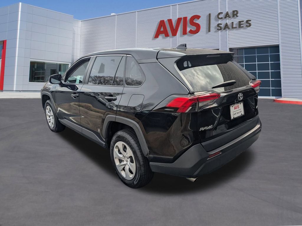 Thumbnail: 2023 Toyota RAV4 - 9