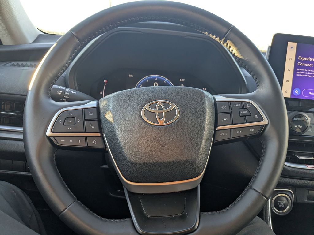 Thumbnail: 2025 Toyota Grand Highlander - 21