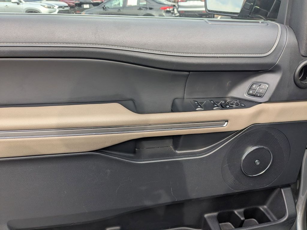 Thumbnail: 2024 Ford Expedition MAX - 24