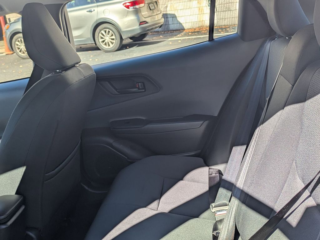 Thumbnail: 2025 Toyota Prius - 26