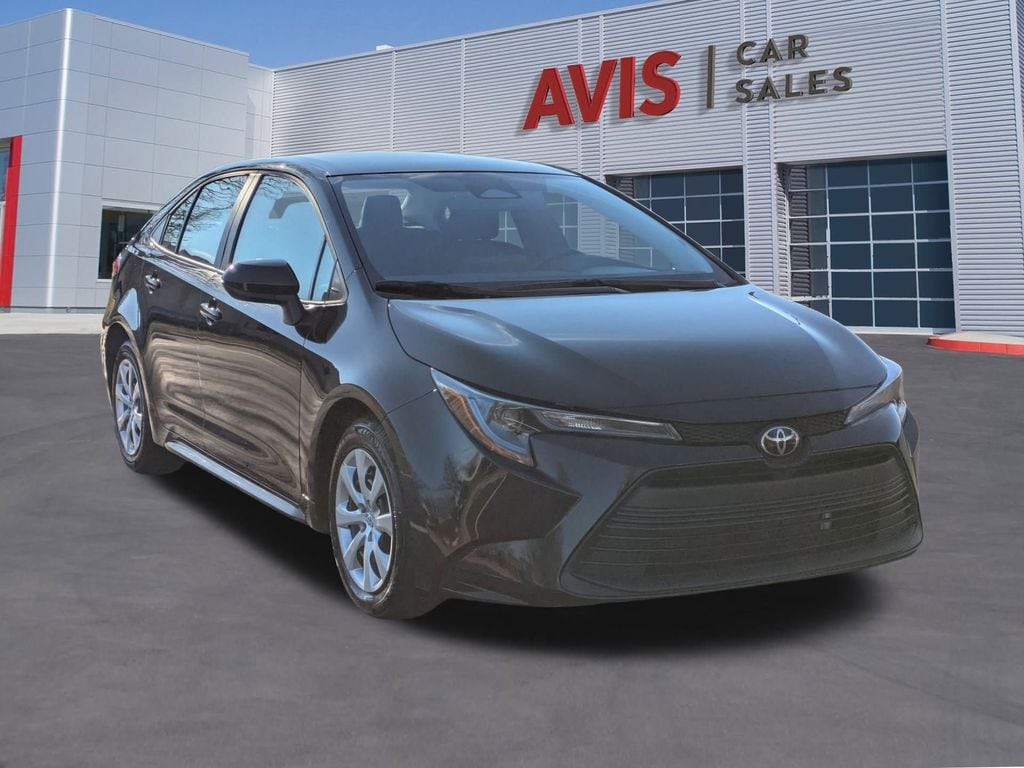 Thumbnail: 2025 Toyota Corolla - 3