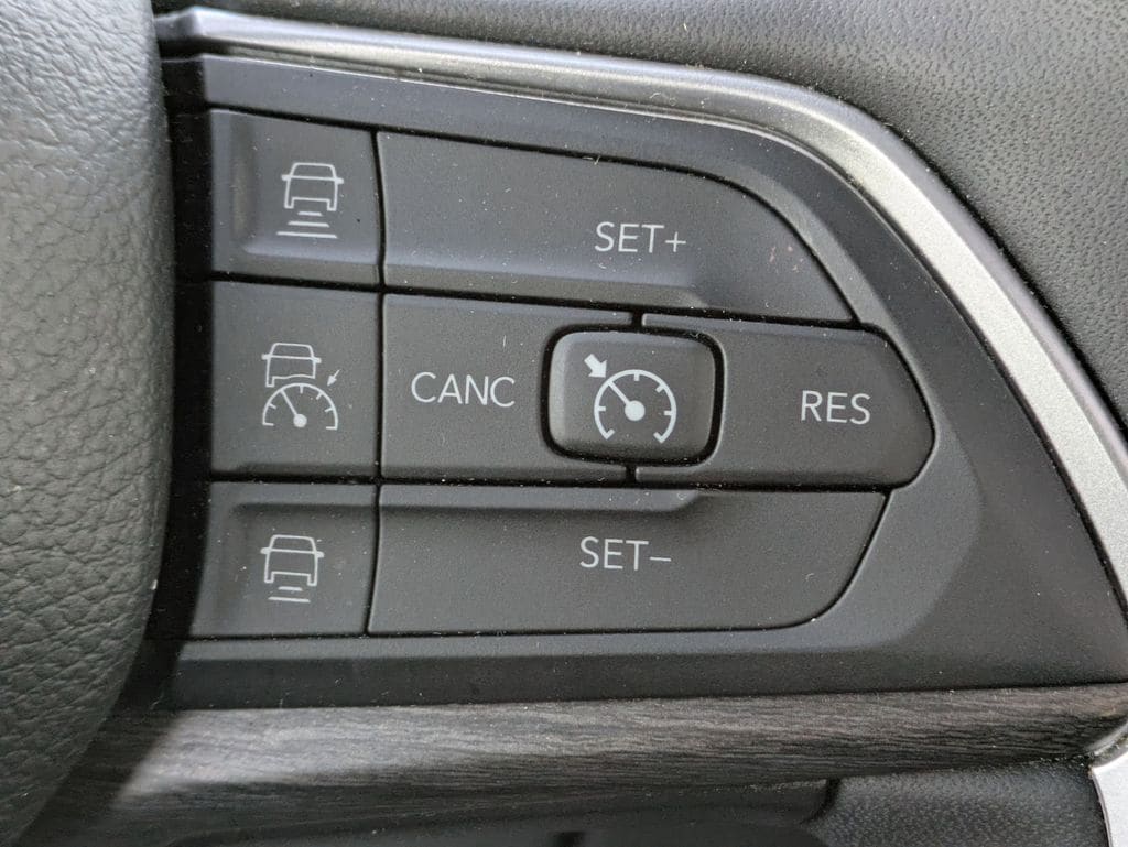 Thumbnail: 2024 Jeep Grand Cherokee L - 18