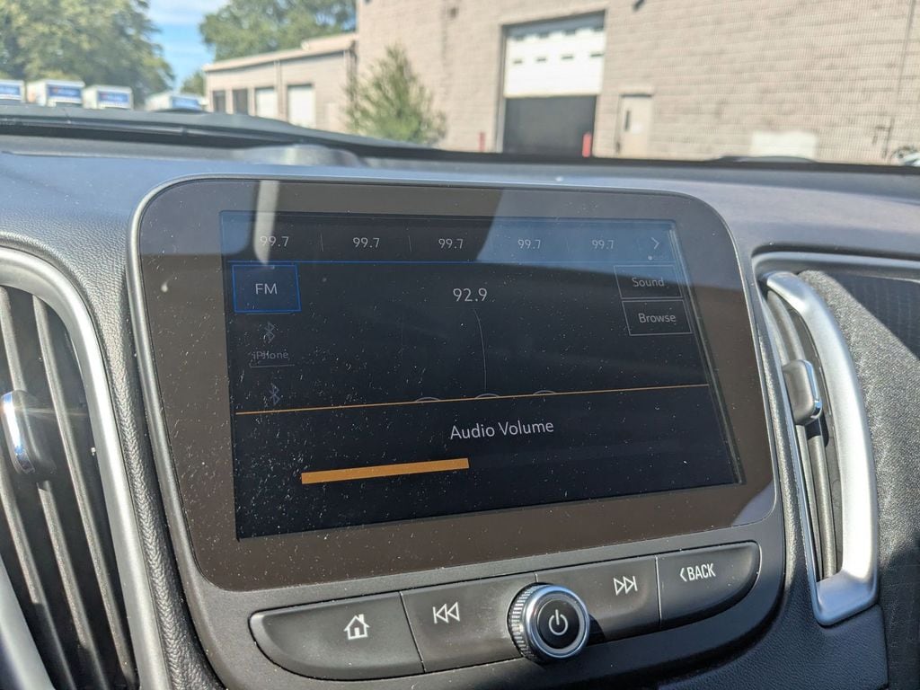 Thumbnail: 2024 Chevrolet Malibu - 16