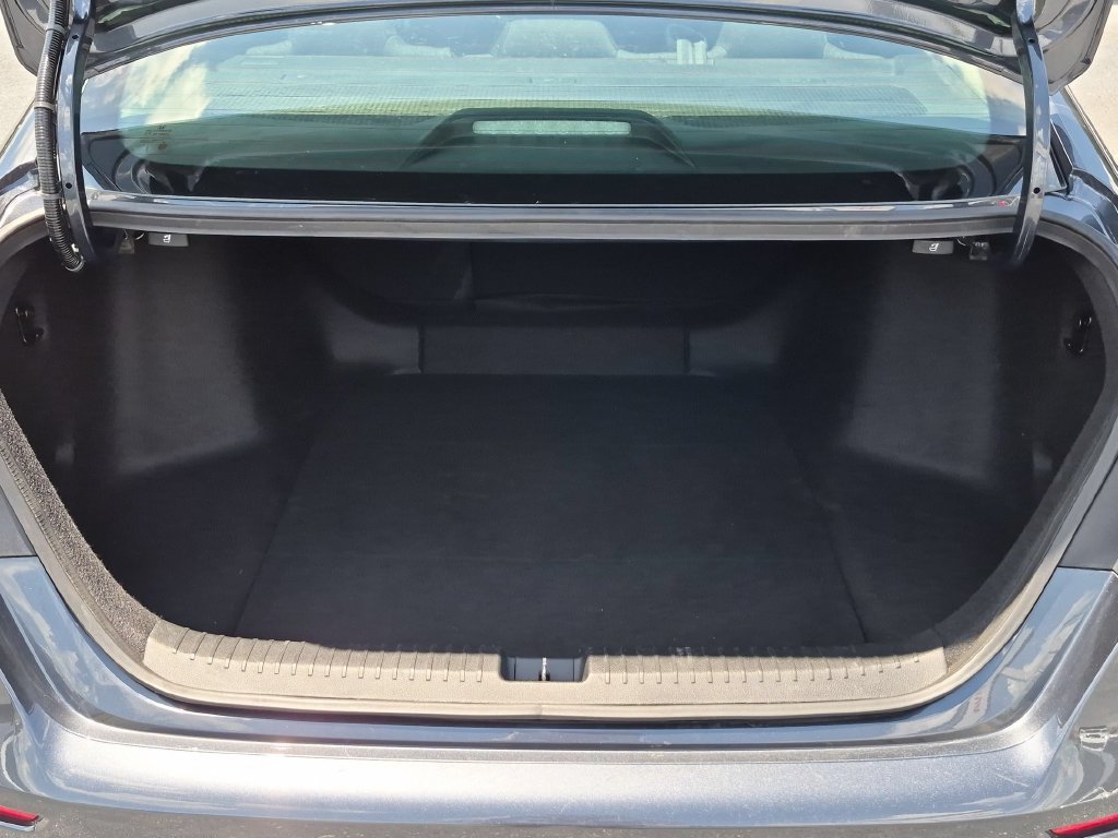 2025 Honda Accord SE - Photo 28