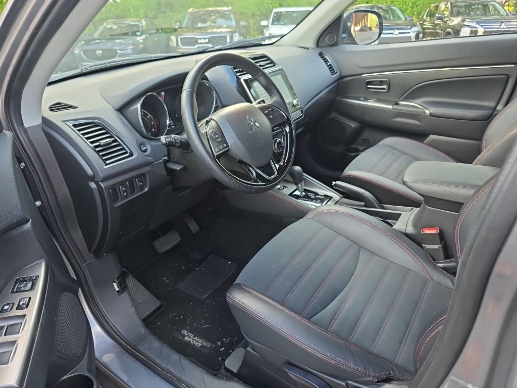 Thumbnail: 2025 Mitsubishi Outlander Sport - 4