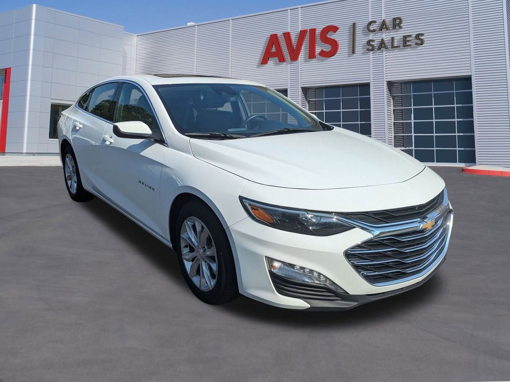 Thumbnail: 2024 Chevrolet Malibu - 3