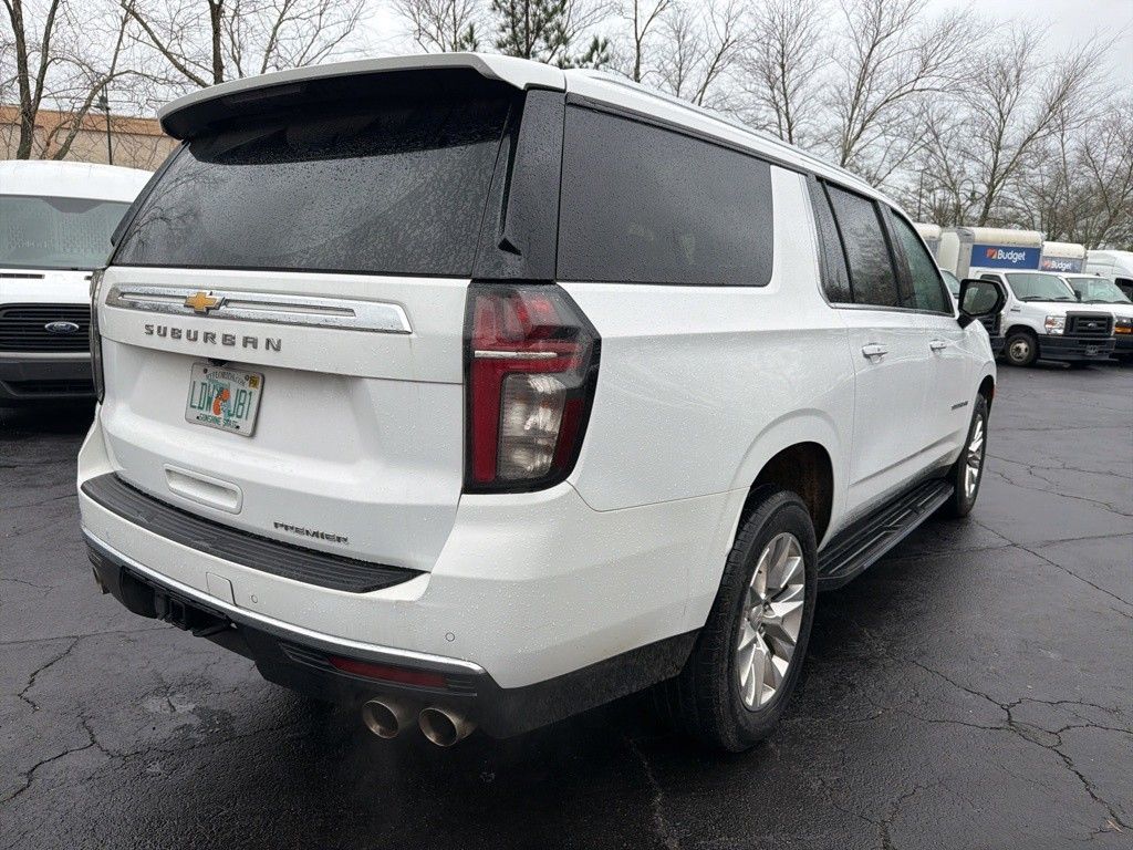 Thumbnail: 2023 Chevrolet Suburban - 5