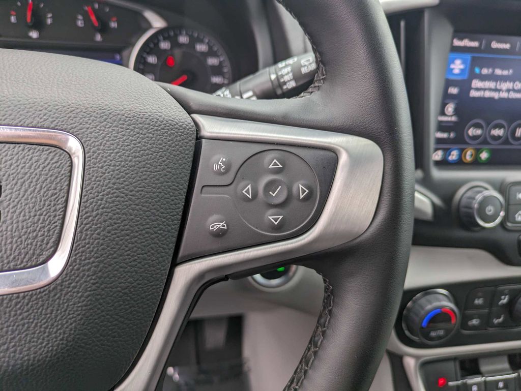 Thumbnail: 2023 GMC Terrain - 18