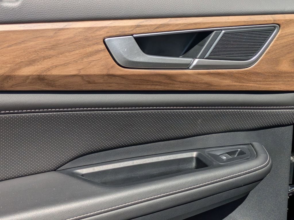 Thumbnail: 2025 Volkswagen Atlas - 26