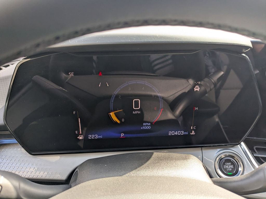 Thumbnail: 2025 Chevrolet Trax - 13