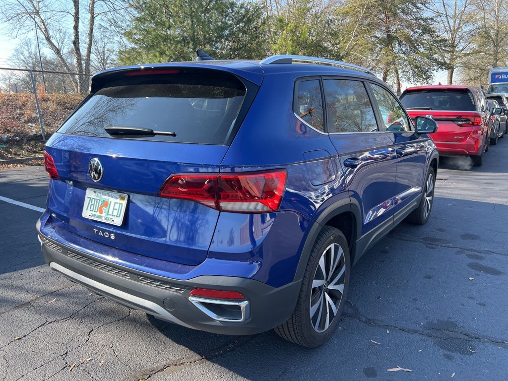 Thumbnail: 2024 Volkswagen Taos - 5