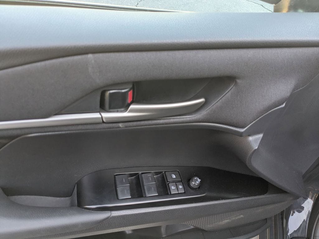 Thumbnail: 2025 Toyota Camry - 23