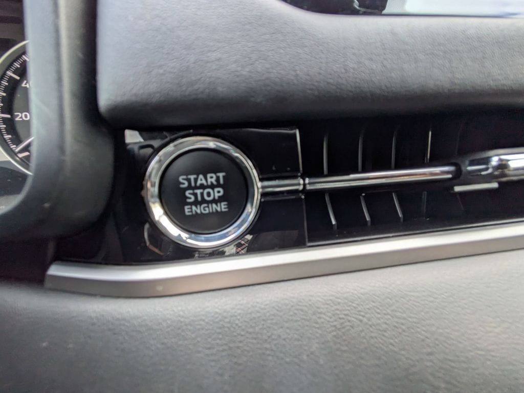 Thumbnail: 2025 Mitsubishi Outlander - 20