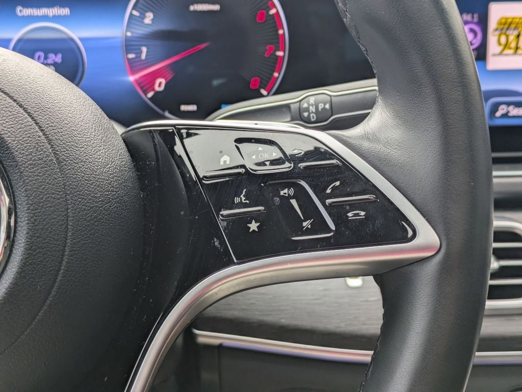 Thumbnail: 2025 Mercedes-Benz GLS - 25