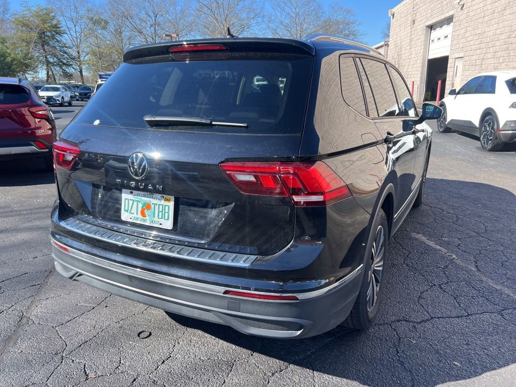 Thumbnail: 2024 Volkswagen Tiguan - 5