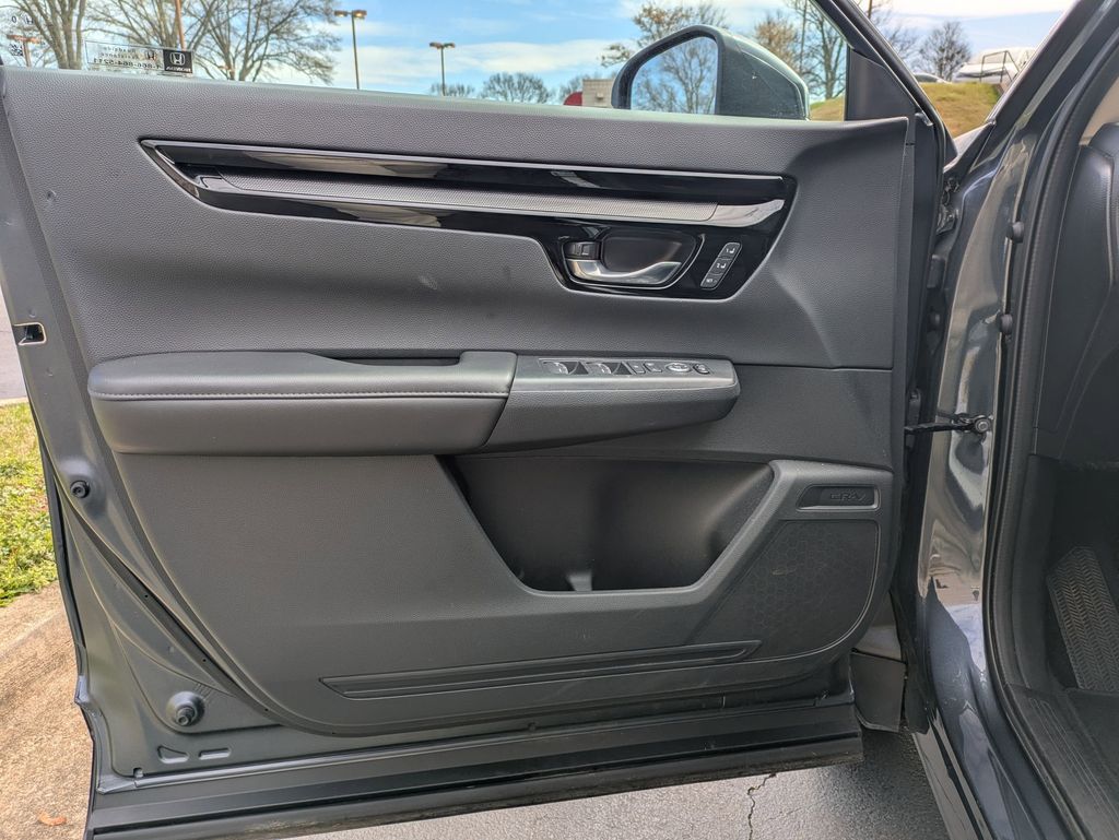 Thumbnail: 2025 Honda CR-V - 11