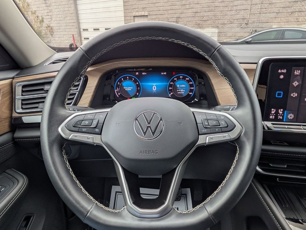 Thumbnail: 2025 Volkswagen Atlas - 15