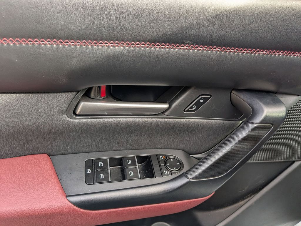 Thumbnail: 2025 Mazda CX-50 - 26