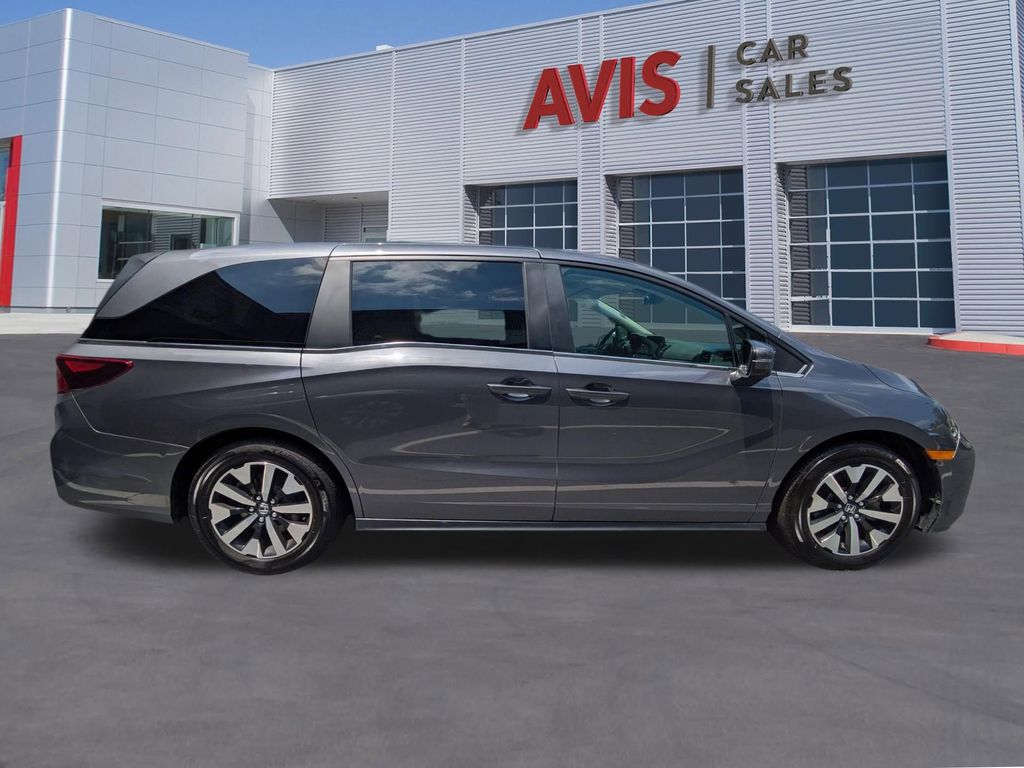Thumbnail: 2025 Honda Odyssey - 5