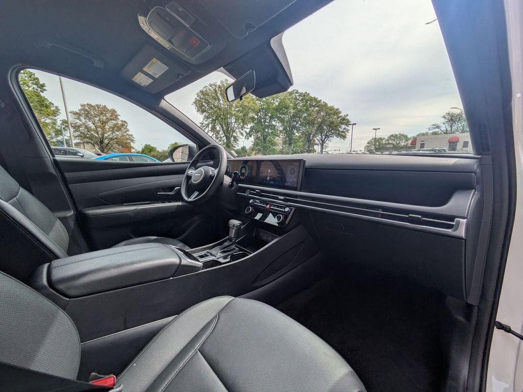 Thumbnail: 2025 Hyundai Santa Cruz - 29