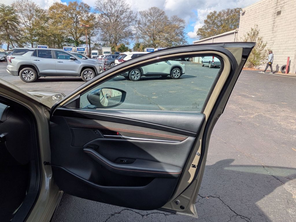 Thumbnail: 2024 Mazda Mazda3 - 27