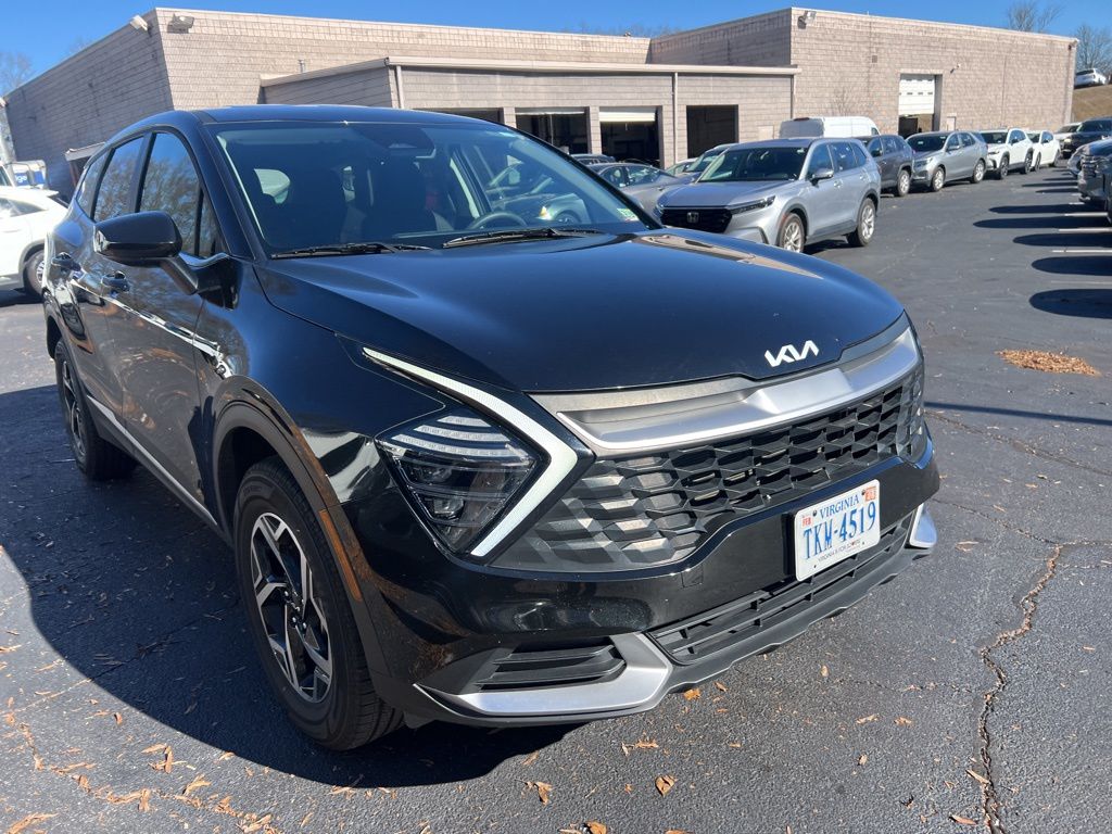 Thumbnail: 2024 Kia Sportage - 3