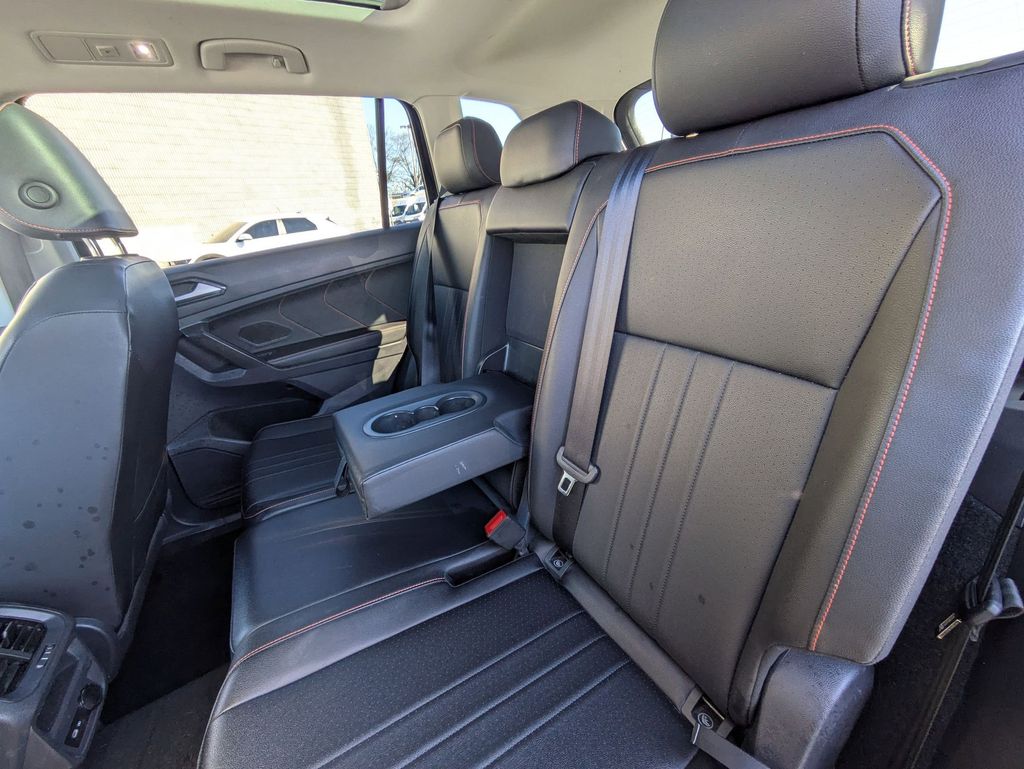 Thumbnail: 2024 Volkswagen Tiguan - 27