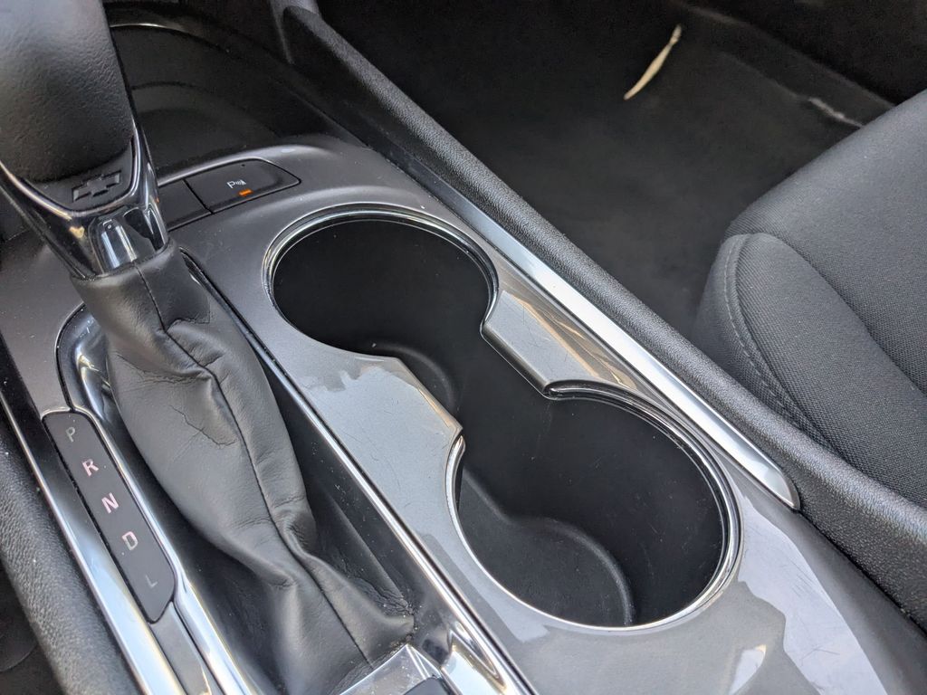 Thumbnail: 2024 Chevrolet Malibu - 19