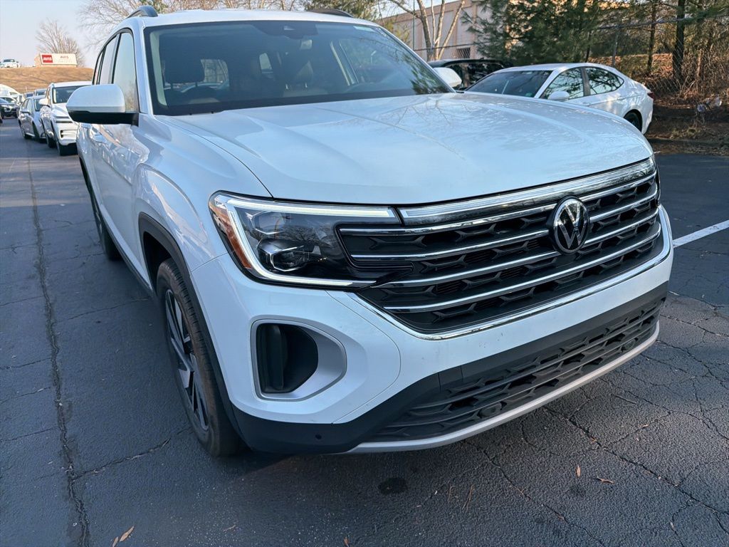 Thumbnail: 2025 Volkswagen Atlas - 3
