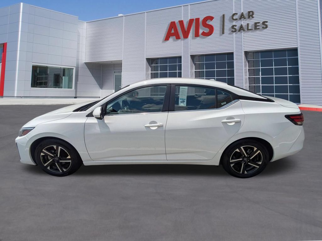 Thumbnail: 2025 Nissan Sentra - 10