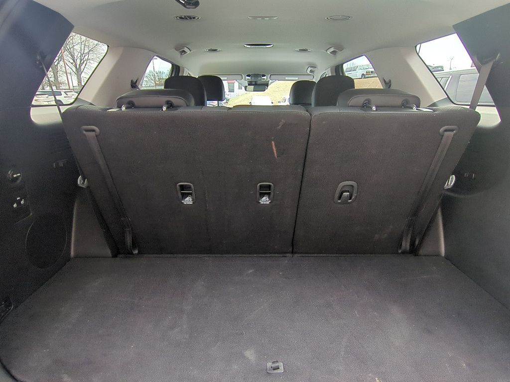 Thumbnail: 2025 Hyundai Palisade - 29