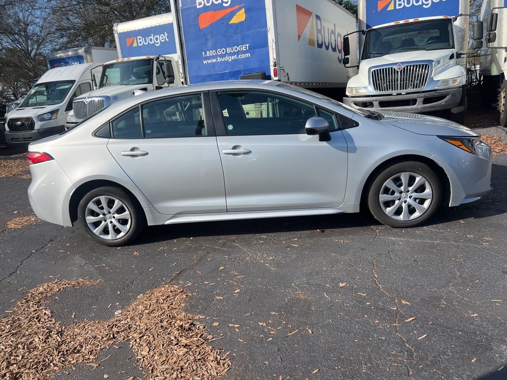 Thumbnail: 2024 Toyota Corolla - 4